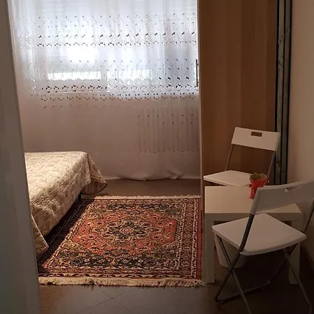 Bed & Breakfast 1984