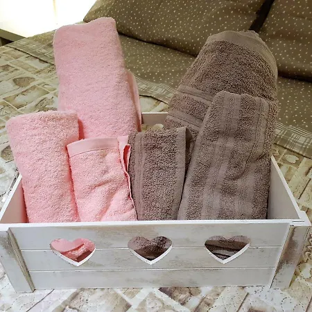 Konukevi Holiday B&B 1984 Bari